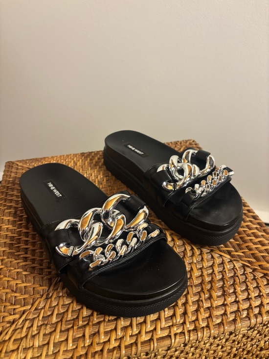 Nine West Shoes - NWOT Nine West Black “Nope 3” Sandals with Chunky Silver Chains, size 7